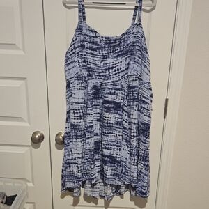 Torrid Navy and White Hi-Low Tie-Dye Top
